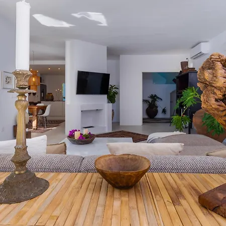 Unique Luxury Side With Heated Pool Villa
