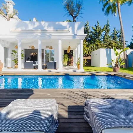 Villa Unique Luxury Side With Heated Pool