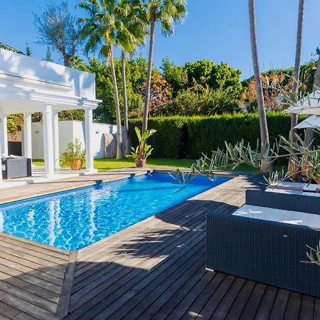 Unique Luxury Side With Heated Pool Villa Marbella