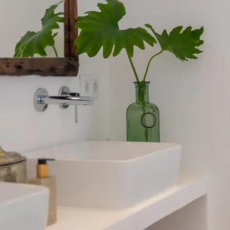 Unique Luxury Side With Heated Pool Marbella