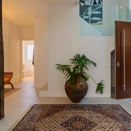 Villa Unique Luxury Side With Heated Pool